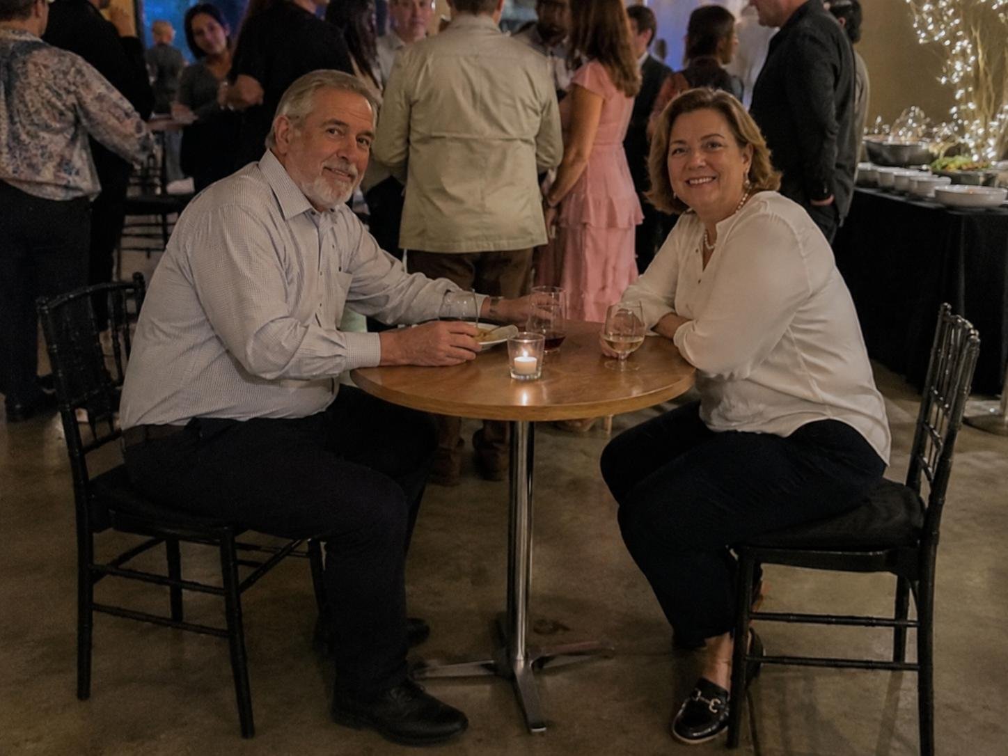 30″ Cocktail Table Rental (Dining Height)
